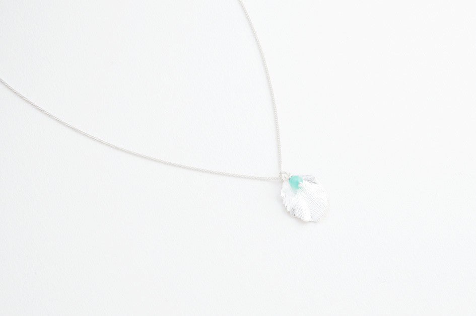 Kette SMALL GINKGO LEAF versilbert