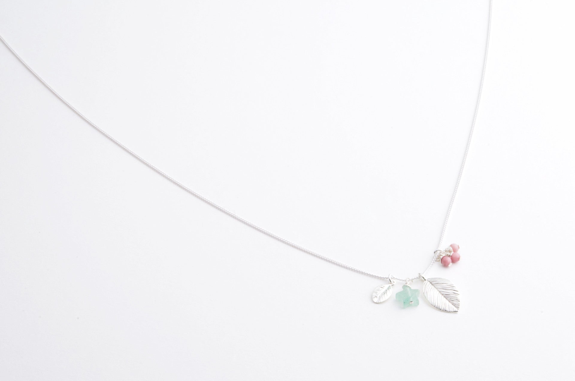 Kette TINY LEAF large versilbert