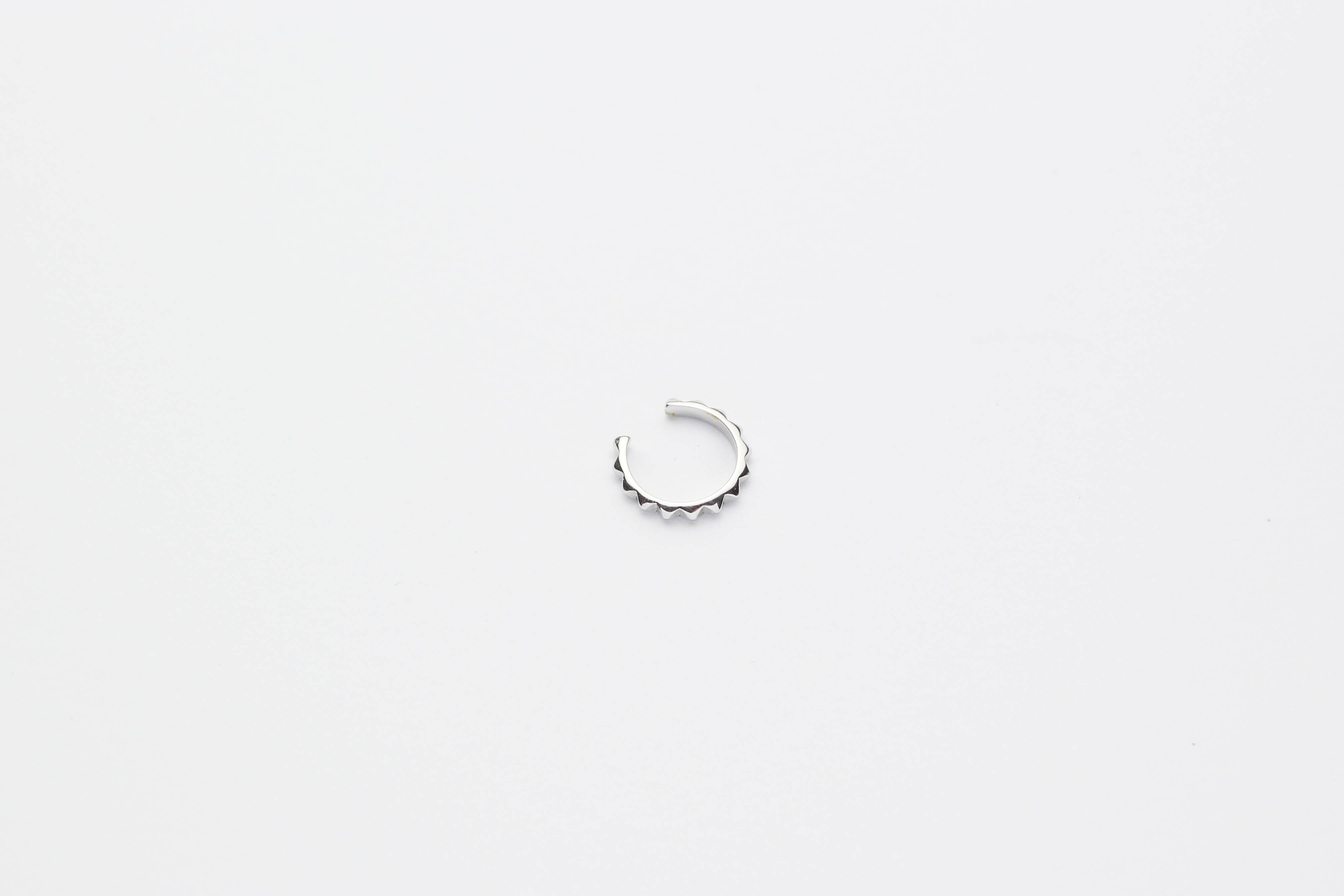 Earcuff "Zig Zag" silber