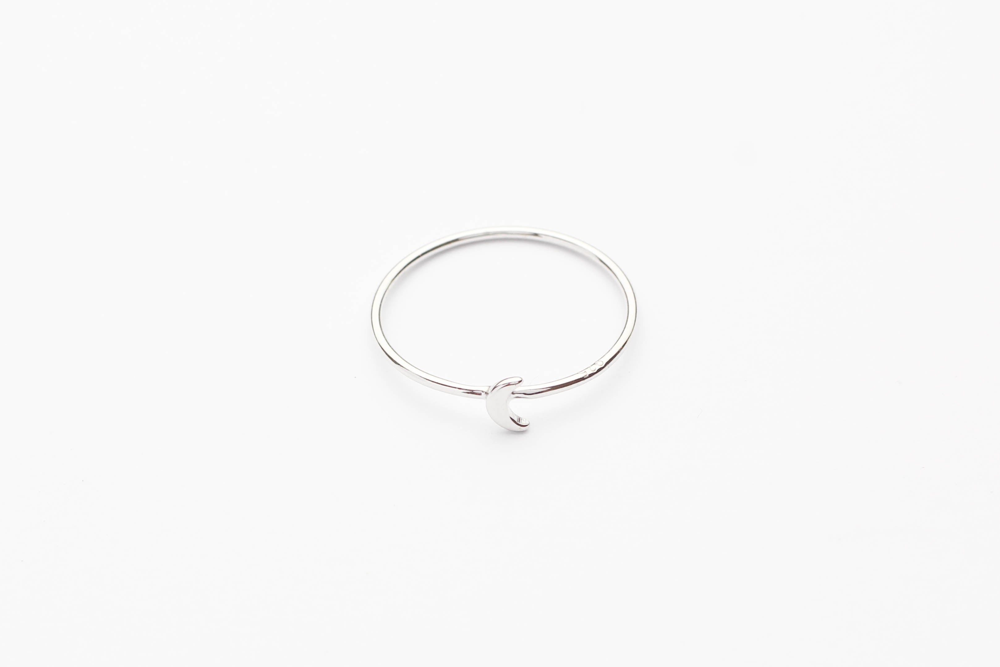 Ring "Tiny Moon" silber