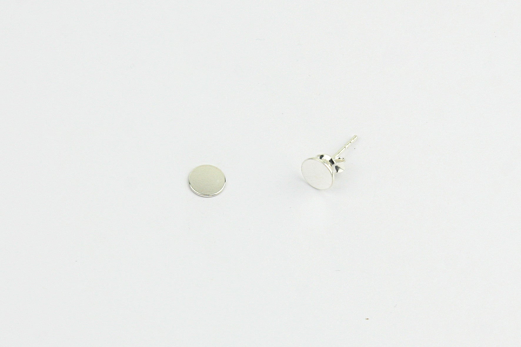 Ohrstecker "Tiny Disc" silber